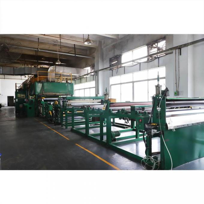 थोक डबल फोल्डिंग स्लीप मैट सफेद एल्यूमीनियम फिल्म बंद सेल IXPE XPE फोम स्लीपिंग पैड 2 व्यक्ति के लिए जलरोधक शिविर के लिए 12